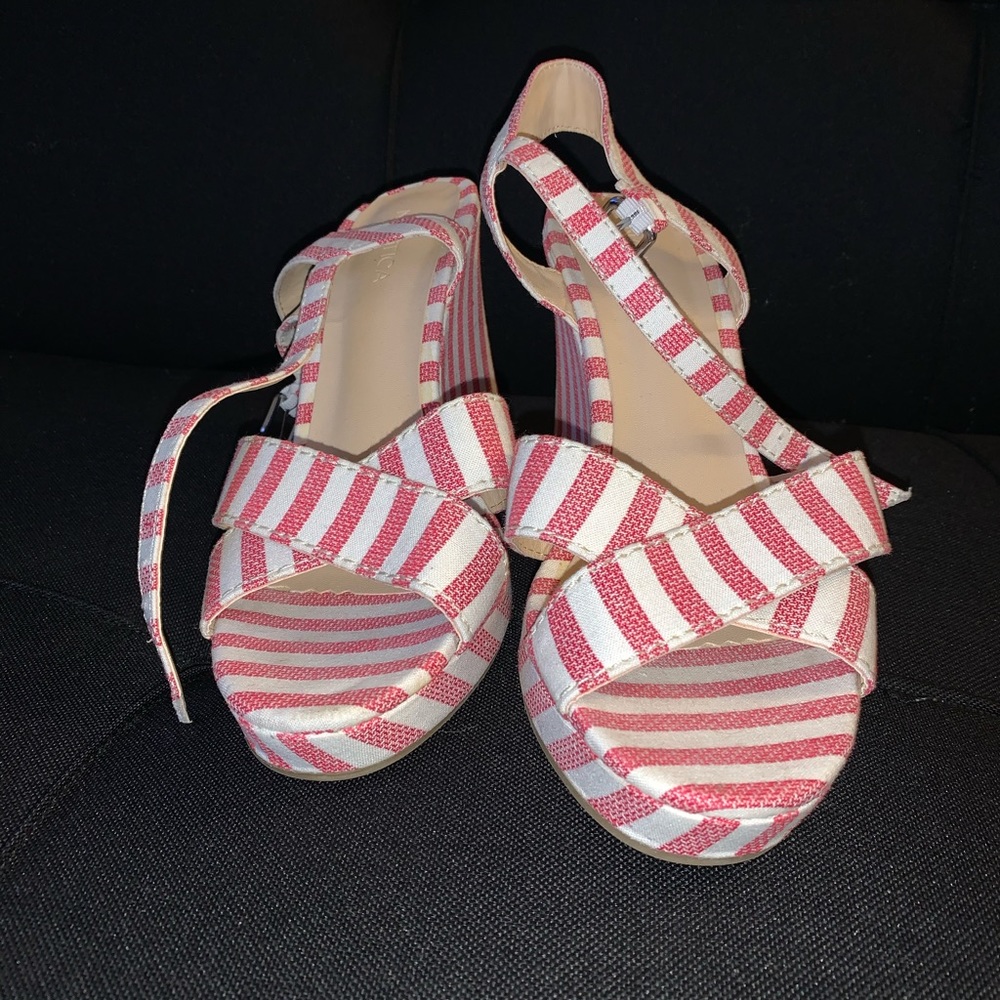 NWOT Nautica wedges!